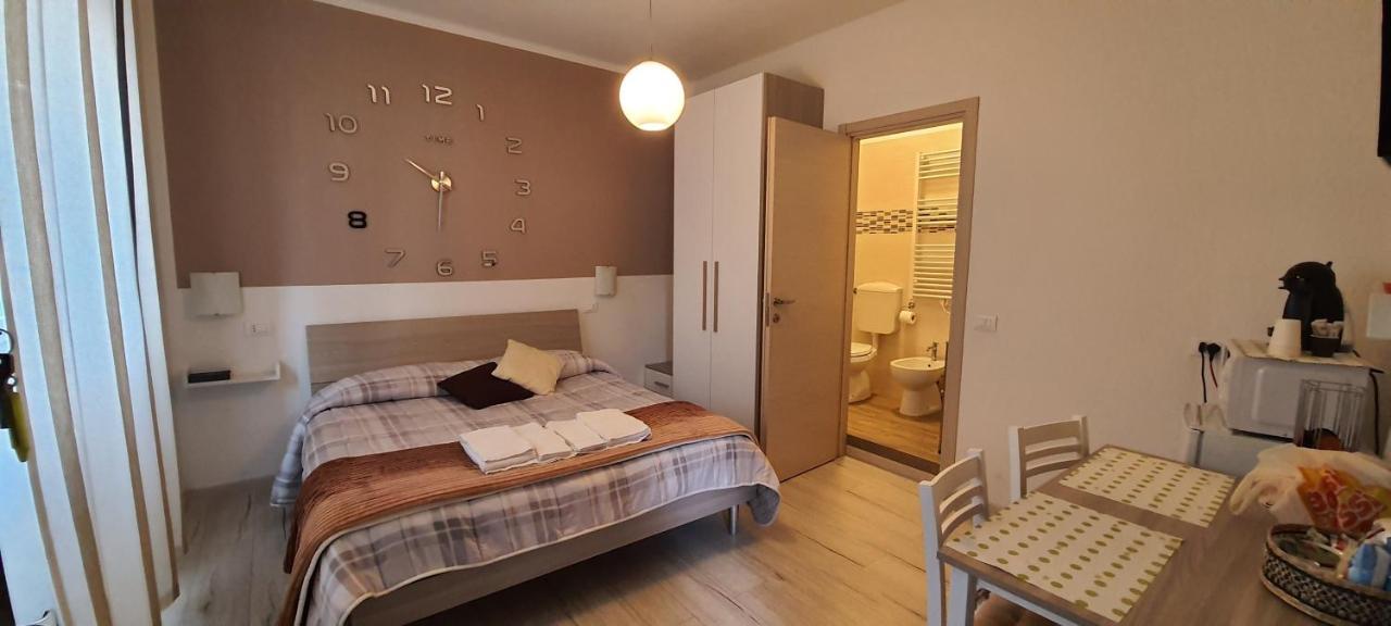 Le Camere Di Sabrina Con Bagno In Camera Sarzana Exterior photo