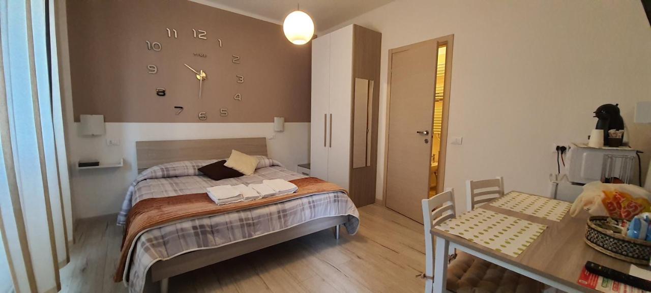 Le Camere Di Sabrina Con Bagno In Camera Sarzana Exterior photo